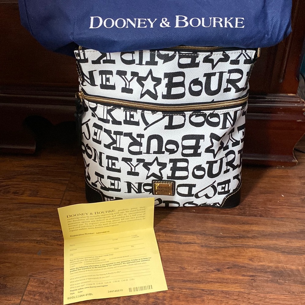 106 - Dooney & Bourke Crossbody Bag